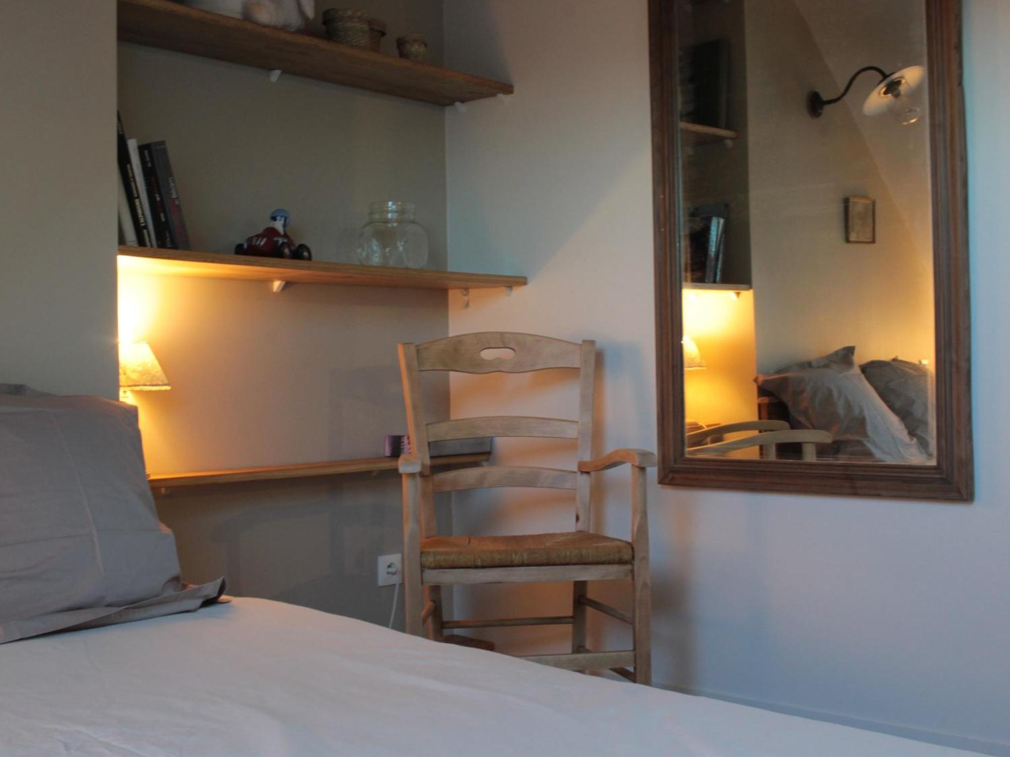 Chez Juliette Maison Gite Hotel Rontignon الغرفة الصورة