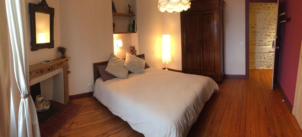 Chez Juliette Maison Gite Hotel Rontignon المظهر الخارجي الصورة